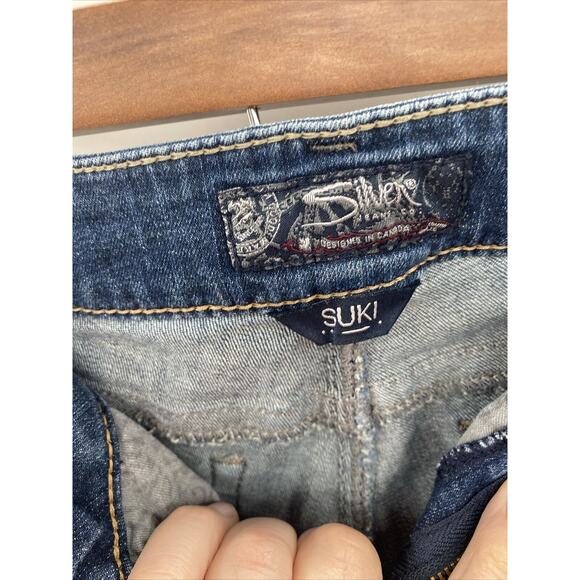 Silver Womens Jeans Size SZ 28 X 33 Suki Super Stretch Mid Slim Boot Denim - Picture 7 of 16